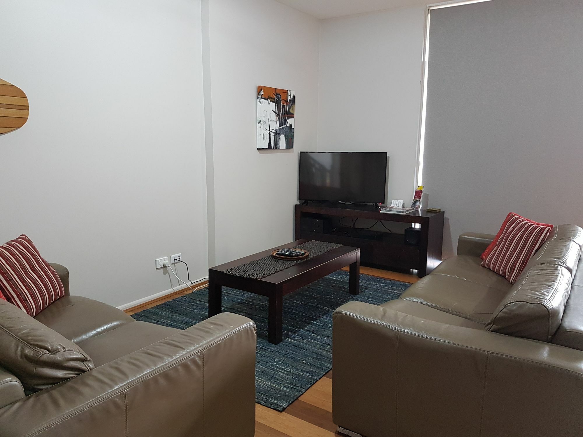 Newcastle Short Stay Accommodation - Sandbar Newcastle Beach Экстерьер фото